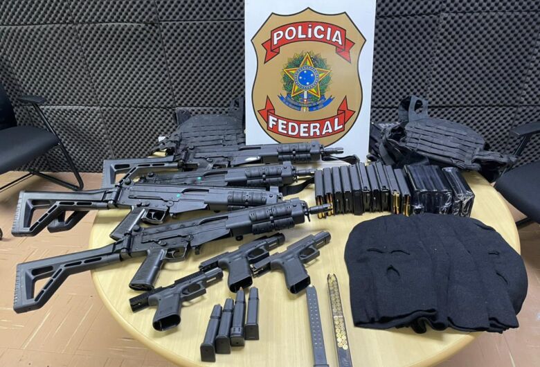 Armamento pesado foi apreendido