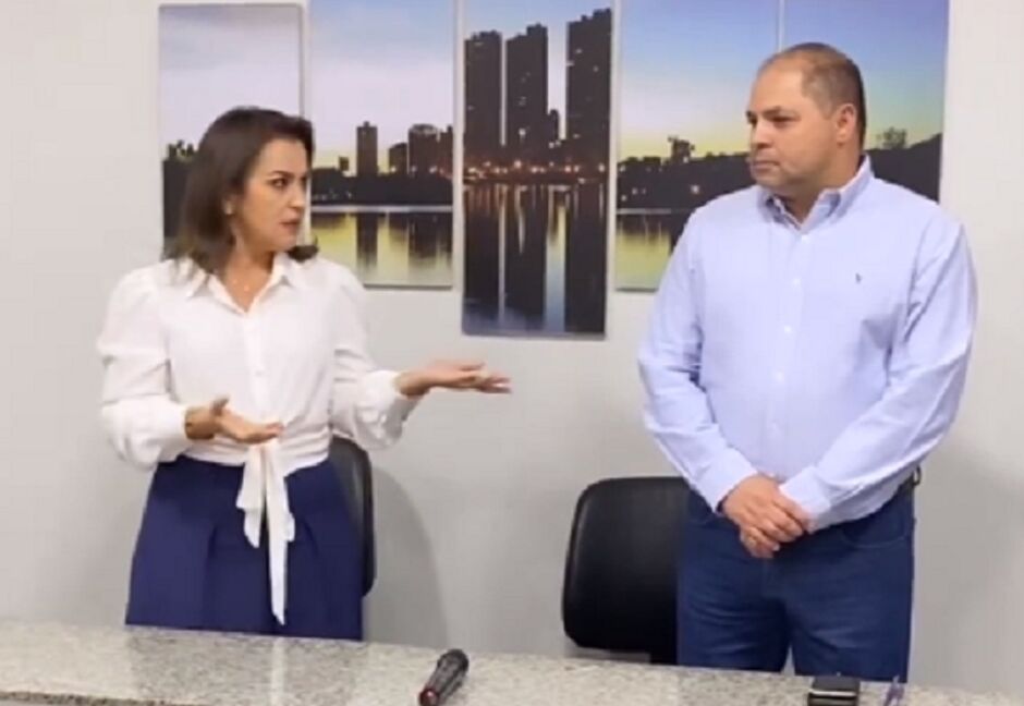 Adriane desejou bom trabalho ao secretário 