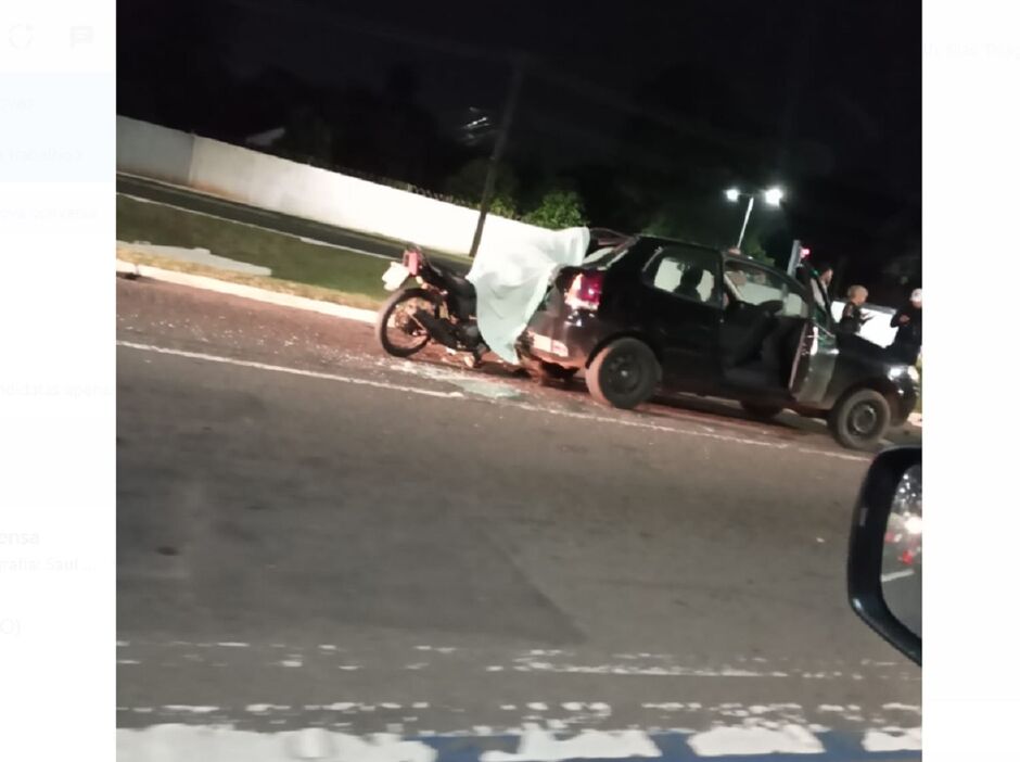 Motociclista morreu em batida contra carro