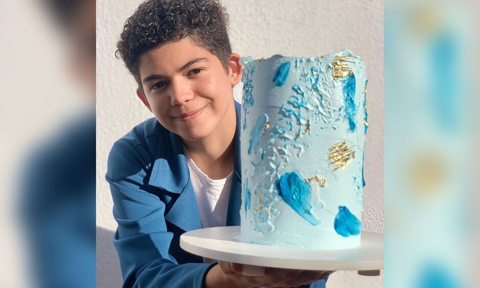 O confeiteiro Guilherme sonha em ter o próprio ateliê