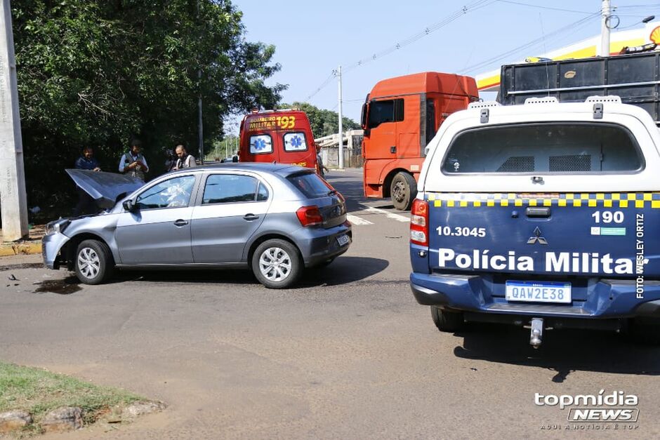 Acidente deixou a via parcialmente fechada