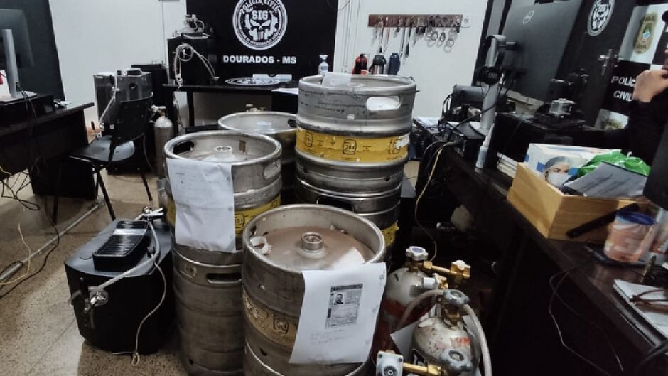 Proprietário descobriu 28 máquinas desviadas