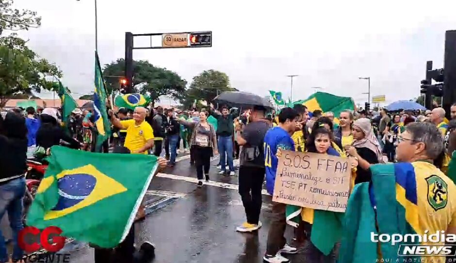 Protesto dura nove dias na Duque de Caxias 