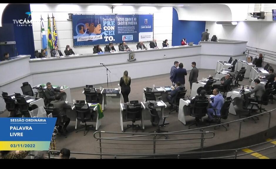 Maioria dos vereadores repudiam atos golpistas em Campo Grande