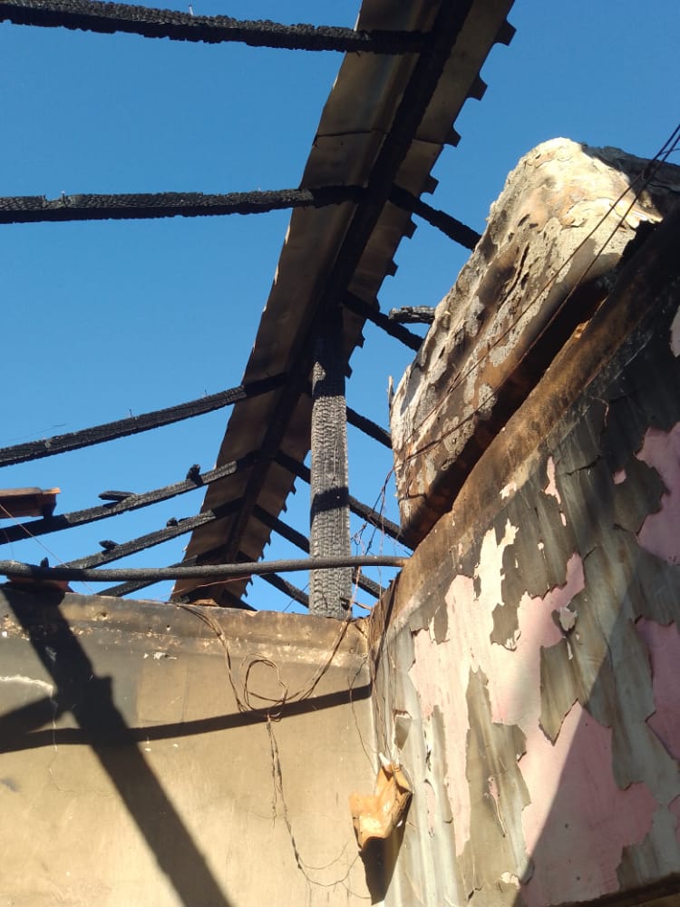 Idosa precisa de documentos e um lar 