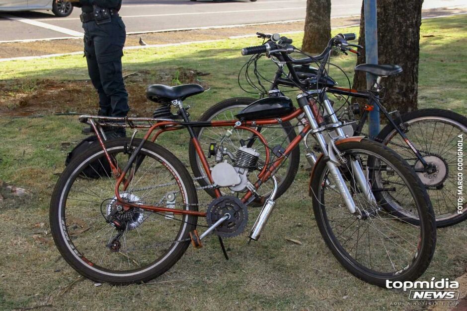 Ciclista ficou ralada e foi para a Santa Casa 