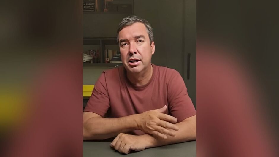 Riedel diz que voltará em nove dias 