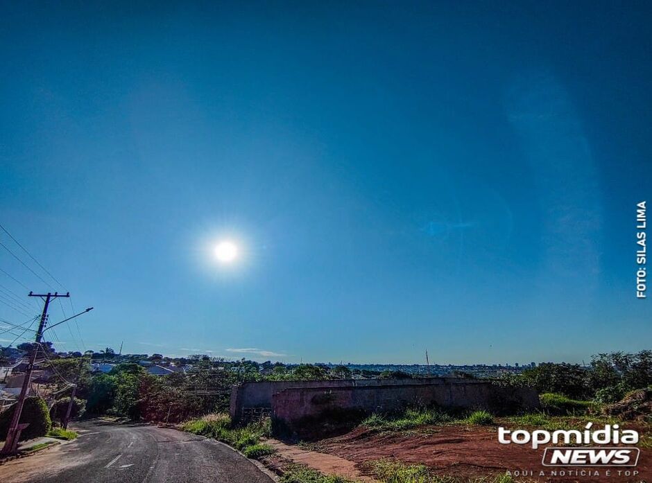 Sol amanheceu brilhoso em Campo Grande