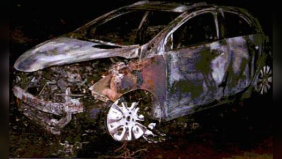 Corpo da vítima estava no porta-malas do carro