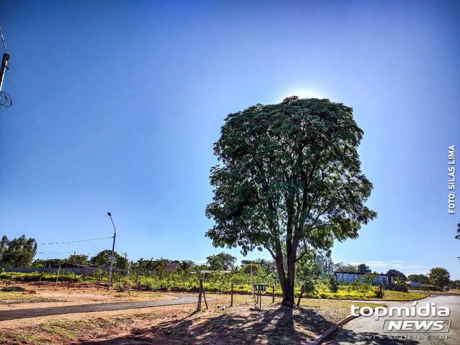 Dia será de muito calor