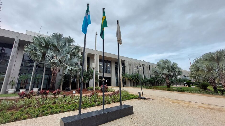 TJ diz que cobrança é para evitar serviço grátis aos bancos 