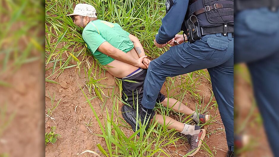 Momento da prisão do assassino