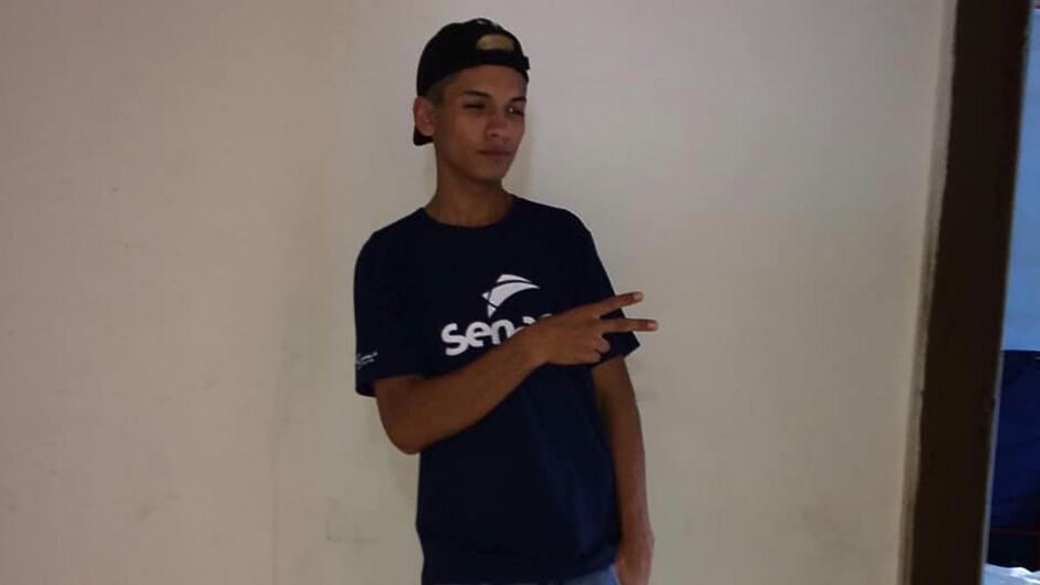 Douglas tinha 20 anos
