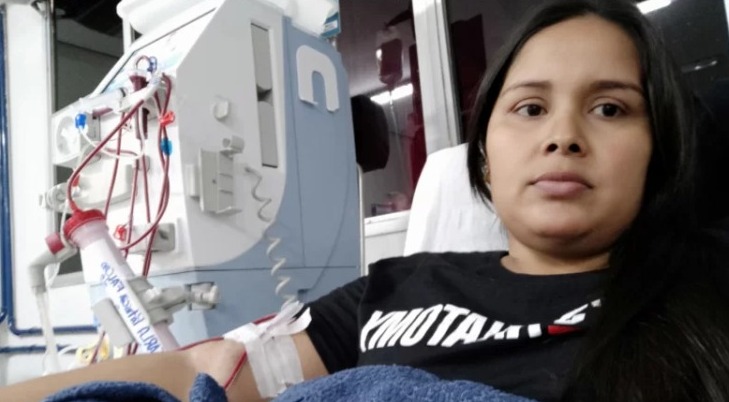 Carla precisa de ajuda para viajar a fazer transplante