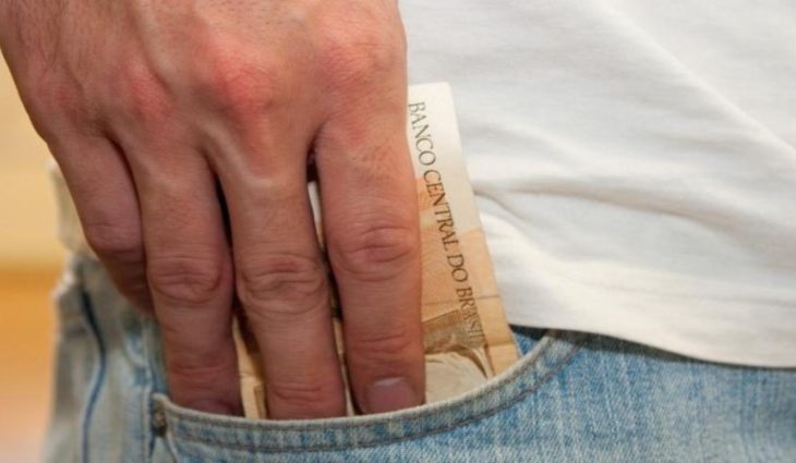 Salário será depositado dia 3