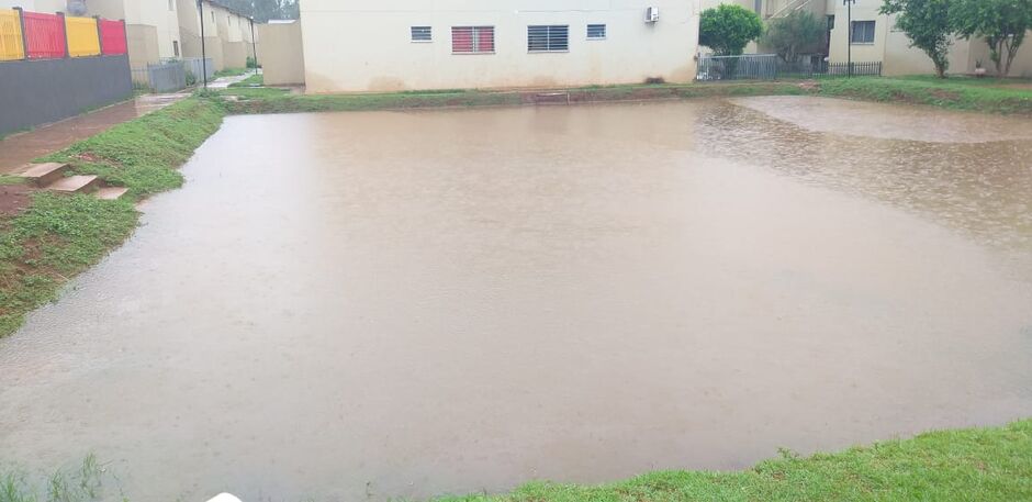 Prefeita não se manifestou pessoalmente sobre chuva 