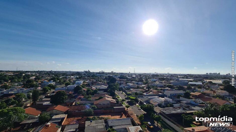 Pancadas de chuva são previstas ao longo do dia