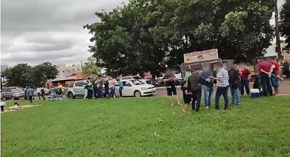 Imagem da primeira barreira, ainda no começo de novembro do ano passado