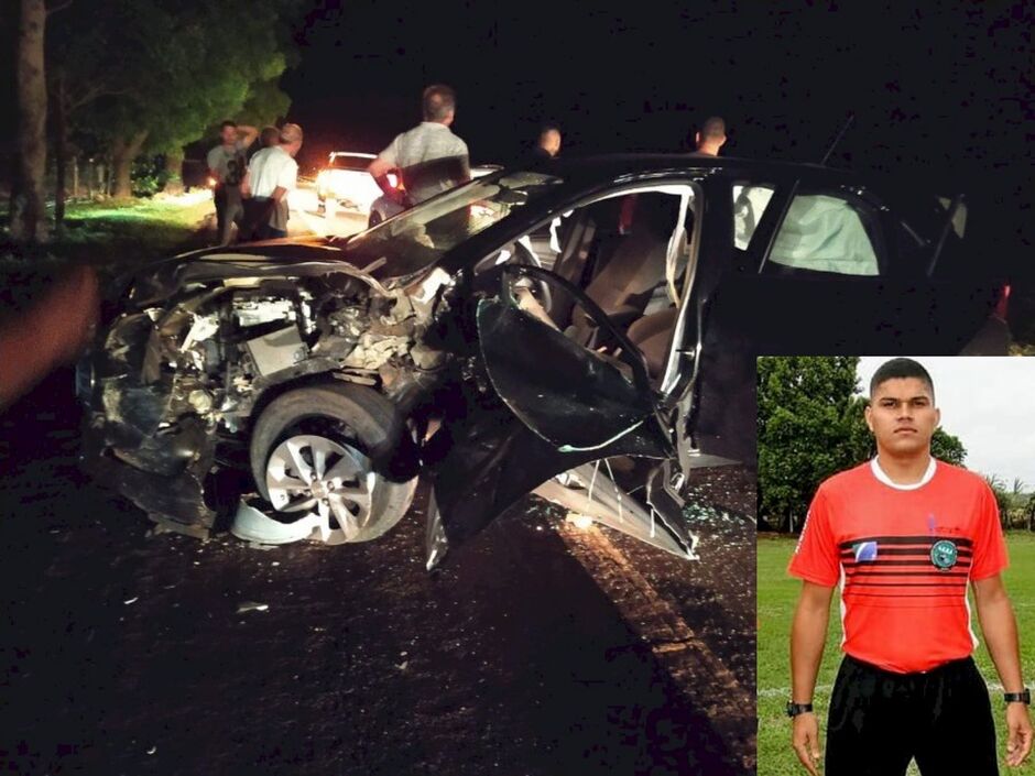 Veículo Gol ficou completamente destruído