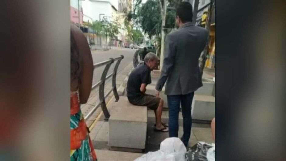 Idoso acabou passando por uma emergência clínica