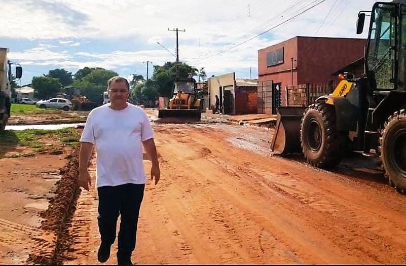 Prefeito anunciou Carnaval de rua e portal de notícias da cidade criticou