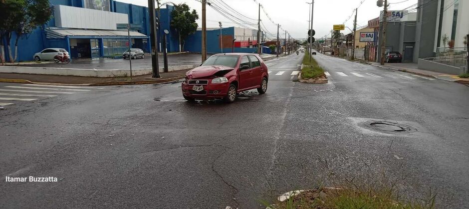 A mulher seguia para o trabalho