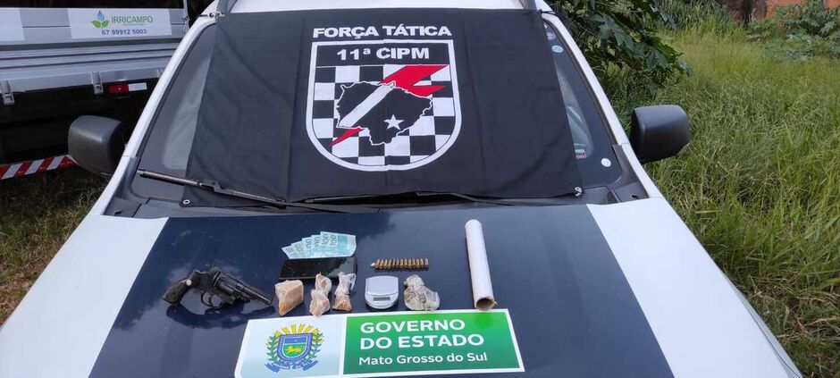 Droga foi apreendida pela PM