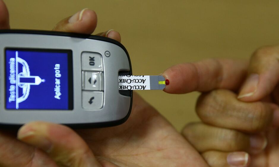 Aluno teve de mudar de escola para ter acompanhamento da diabete