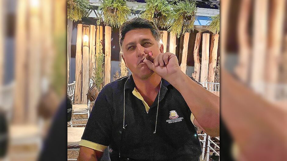 Secretário de Ribas do Rio Pardo, Lucien teria ficado nervoso após não receber pulseira de vip do coordenador de cultura