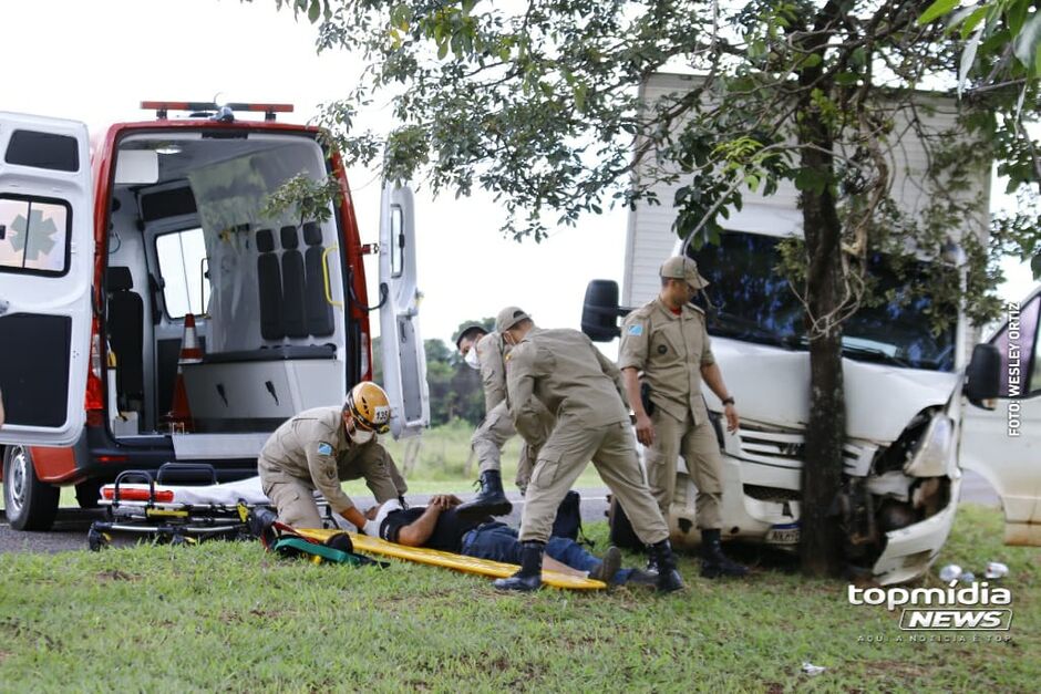 Motorista foi encaminhado para uma unidade de saúde
