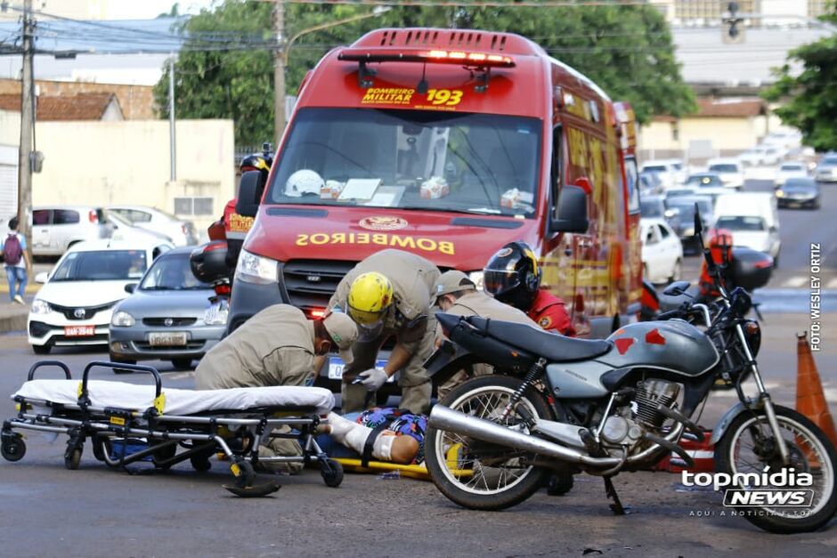 Corpo de Bombeiros prestou primeiros atendimentos a idosa