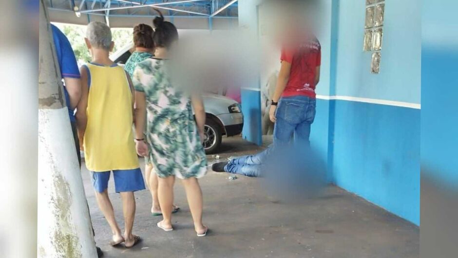 Trabalhador foi atingido por tiros na frente do seu trabalho, em Ponta Porã
