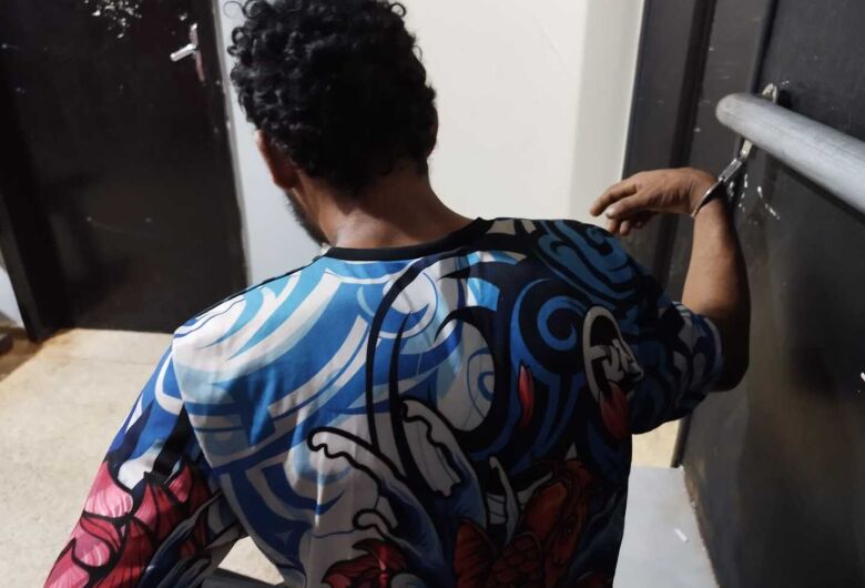 Ladrão foi preso em flagrante