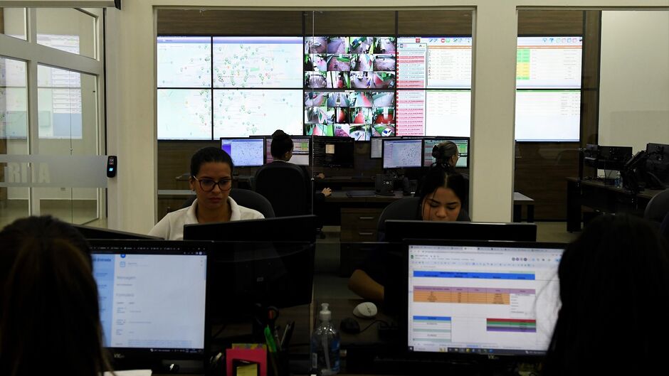 Acompanhamento em tempo real transmite segurança para as escolas da Rede Estadual