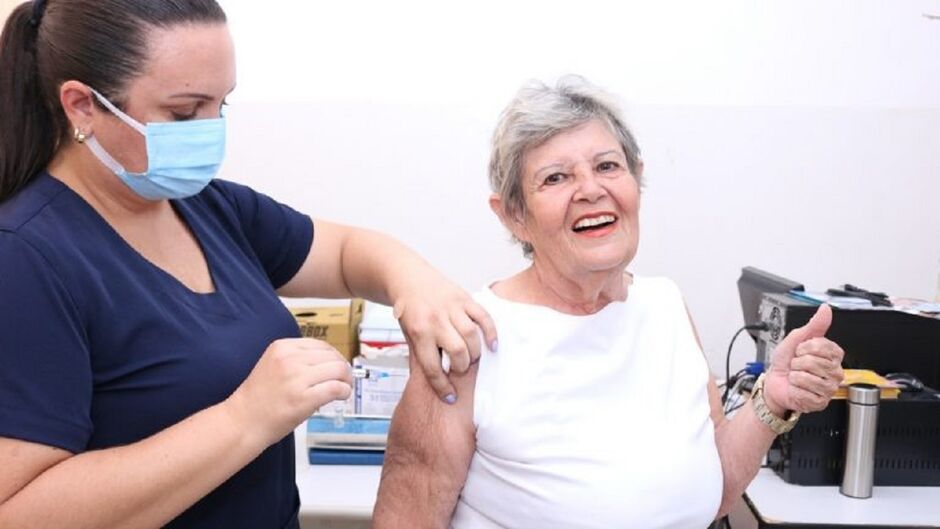 Vacina pode ser tomada em unidades básicas de saúde 