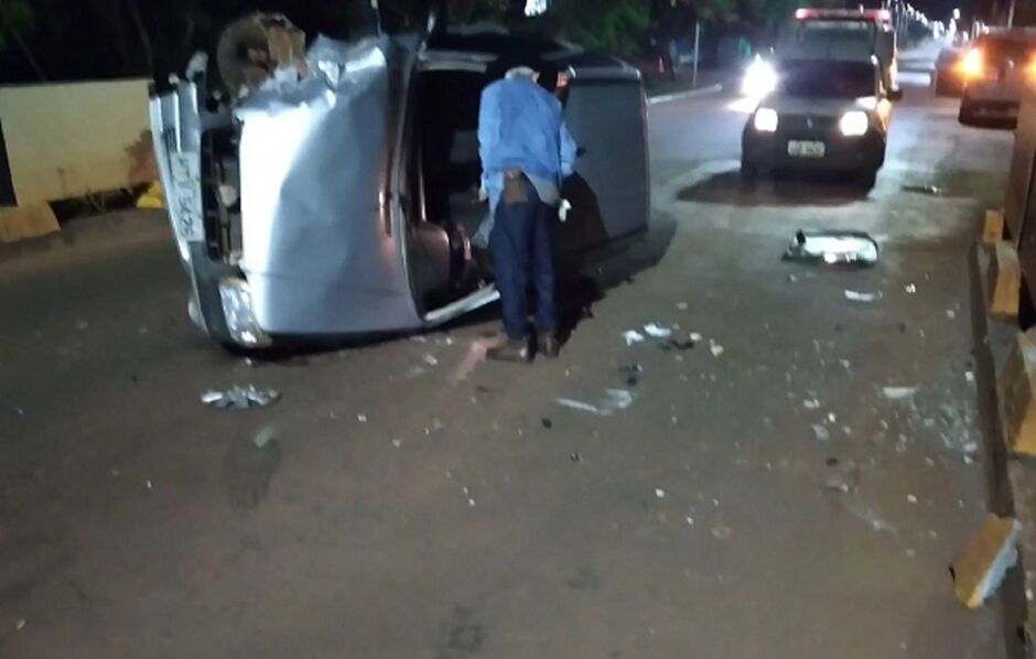 Batida ocorreu na ponte sobre o Córrego Araras 