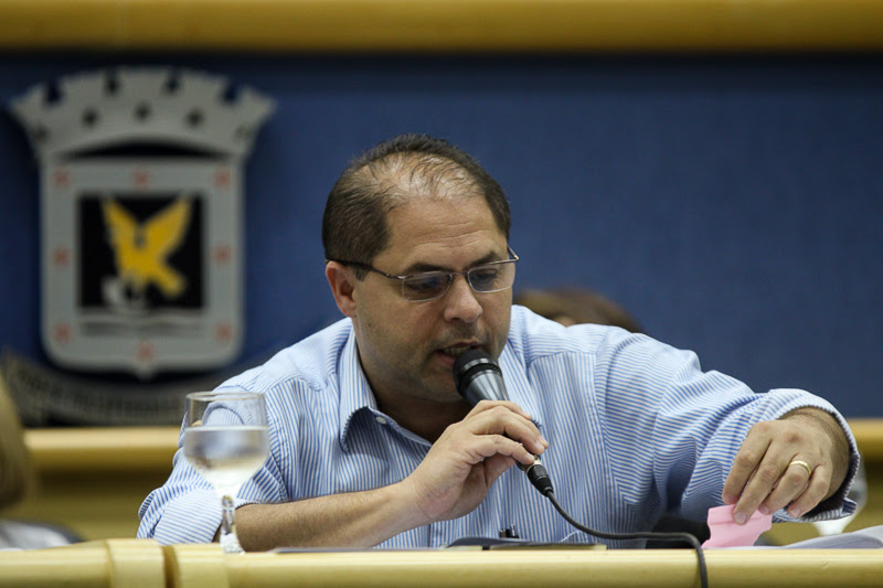 Mario César deve pedir exoneração do cargo de secretário
