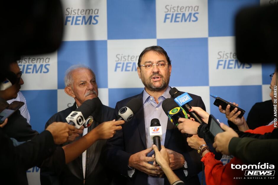 Longen explica que o Estado vive uma realidade de emprego pleno