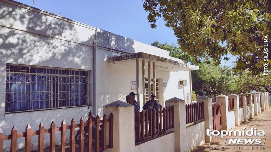 Equipe da GCM reforça segurança na escola