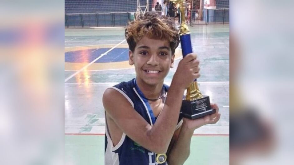Pedro Henrique tem 13 anos e sumiu após treino 