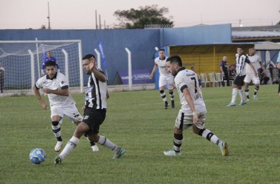 Galo ainda sonha com a classificação para a próxima fase da competição