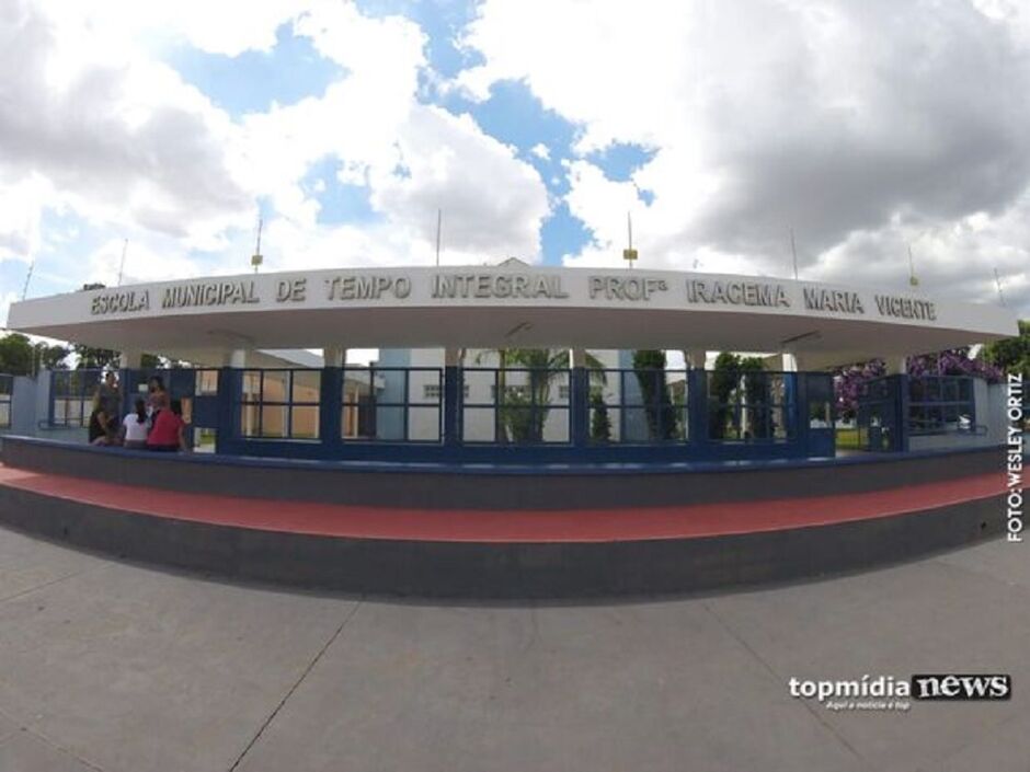 Leitores que mais escolas de tempo integral em Campo Grande