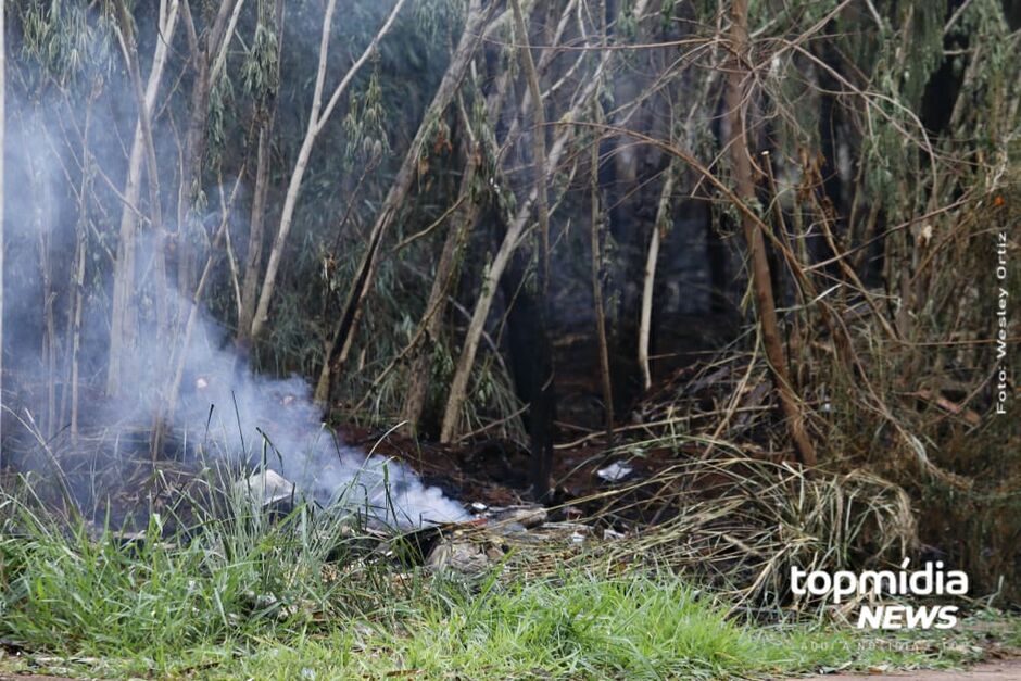 Fumaça ainda assola condomínio no Jardim Seminário 