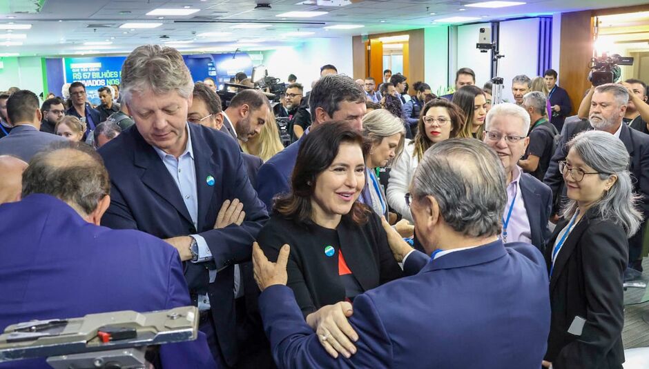 Ministra Simone Tebet, convida presidente Lula para visitar obras em Porto Murtinho