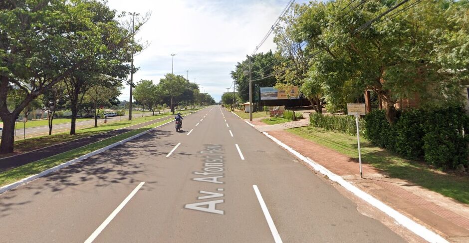 Acidente aconteceu nos altos da Avenida Afonso Pena