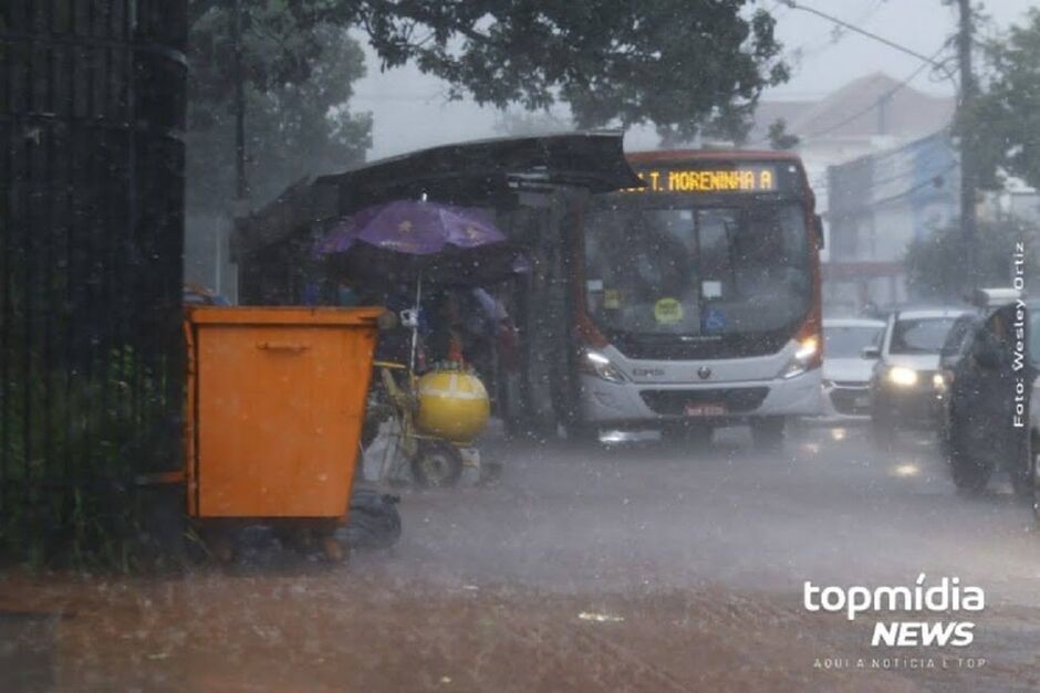 Campo Grande está sob alerta de chuvas intensas
