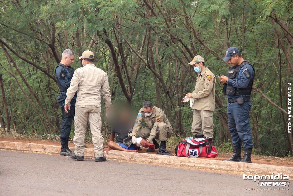 Rapaz levou tiro na perna em roubo na Capital