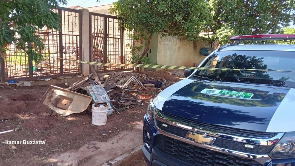 V&iacute;tima foi encontrada por testemunhas ca&iacute;da na cal&ccedil;ada