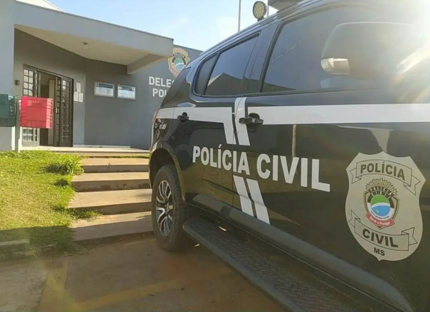 Fachada da Delegacia de Polícia Civil de Amambai que atua nas investigações do caso. 