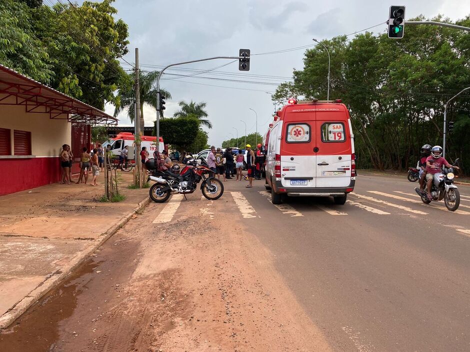 Samu e Corpo de Bombeiros atuaram na ocorrência